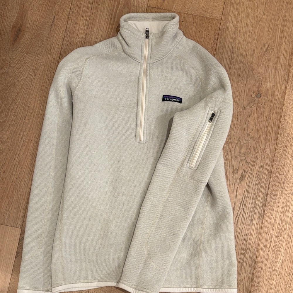 Patagonia Women’s Cream Better Sweater half-zip size S